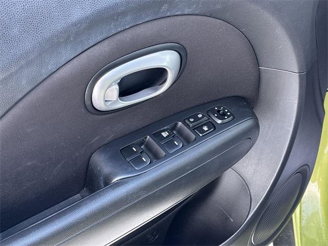 used 2016 Kia Soul car, priced at $8,327