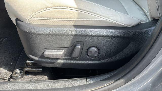 used 2023 Kia Seltos car, priced at $22,995