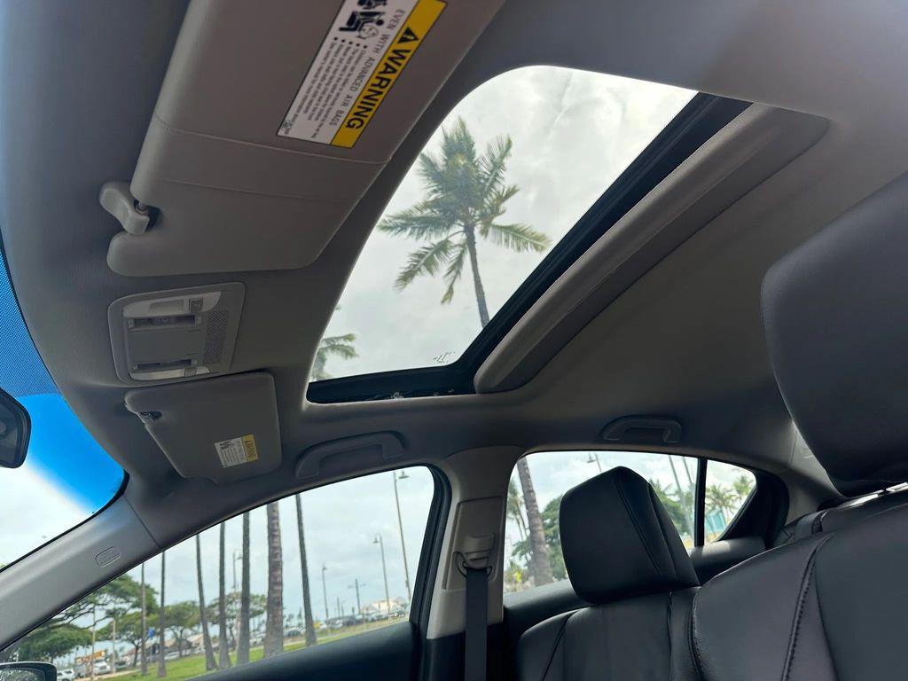 used 2014 Acura ILX car, priced at $13,995