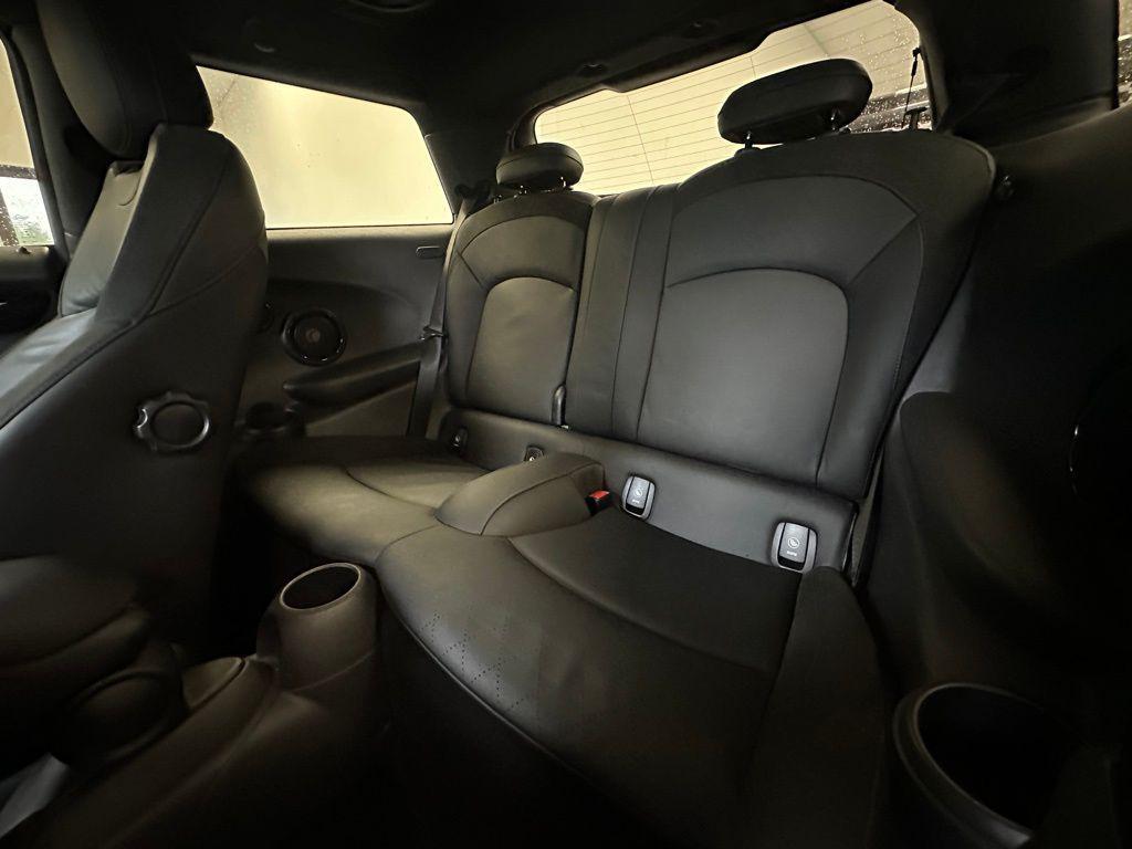 used 2022 MINI Hardtop car, priced at $20,995