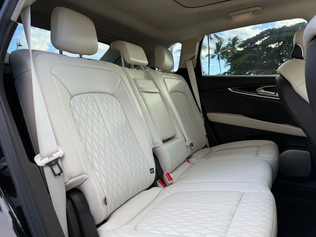 used 2022 Lincoln Nautilus car, priced at $38,995