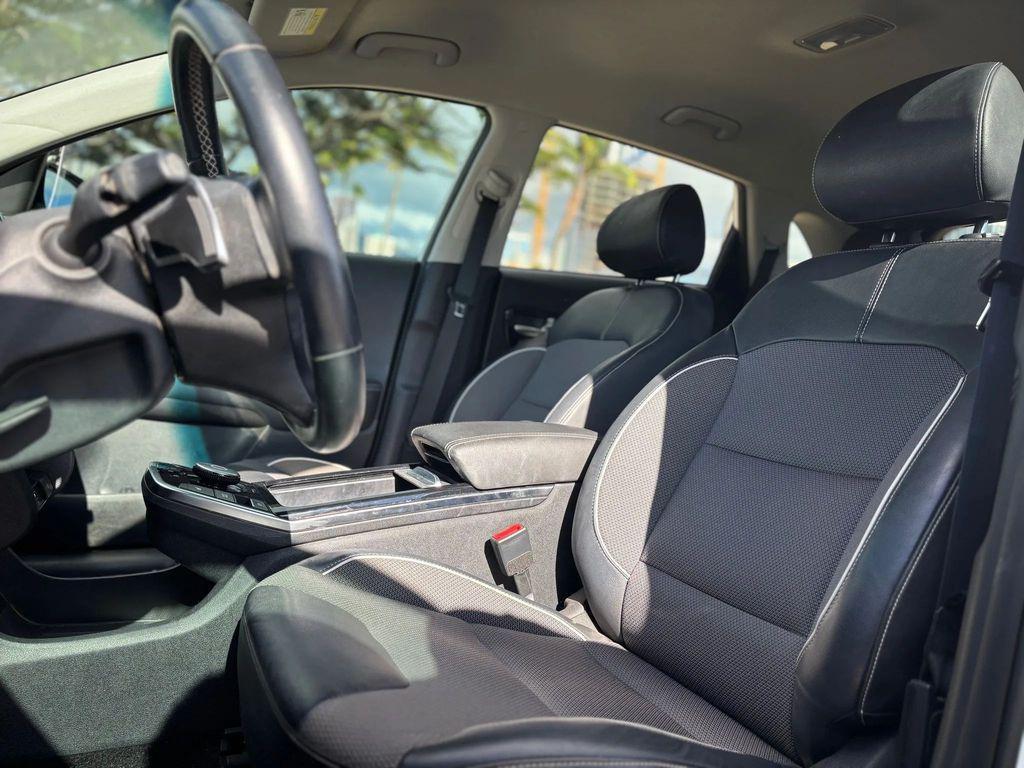 used 2020 Kia Niro EV car, priced at $14,995