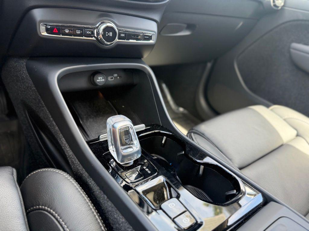used 2023 Volvo XC40 car, priced at $26,595