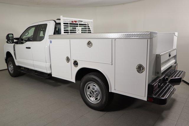 new 2025 Ford F-250 car, priced at $54,695