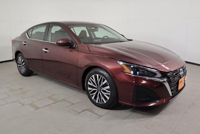 used 2023 Nissan Altima car, priced at $19,550