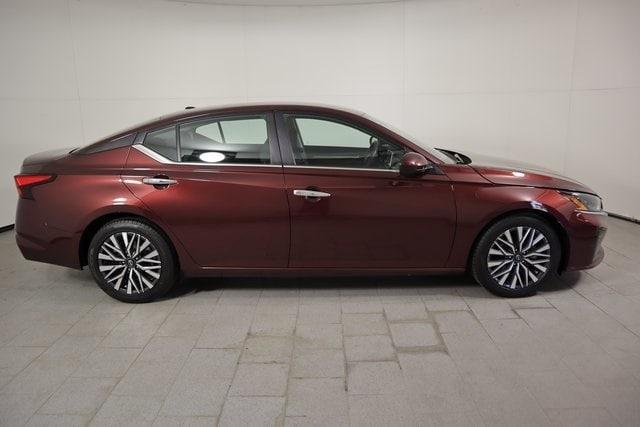 used 2023 Nissan Altima car, priced at $19,550