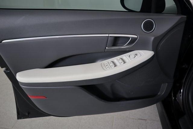 used 2023 Hyundai Sonata Hybrid car, priced at $20,950
