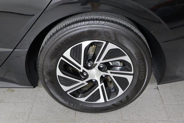 used 2023 Hyundai Sonata Hybrid car, priced at $20,950