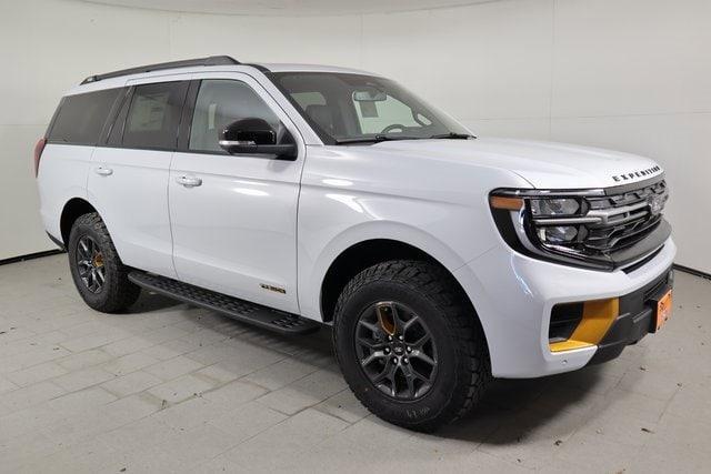 new 2025 Ford Expedition car, priced at $83,945