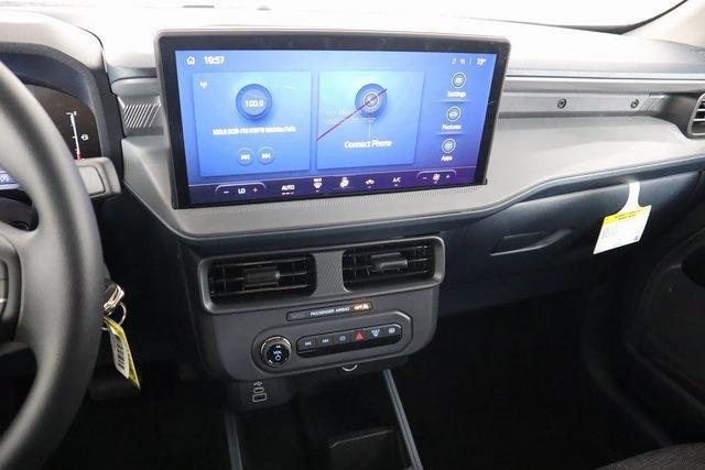 new 2025 Ford Maverick car, priced at $30,285