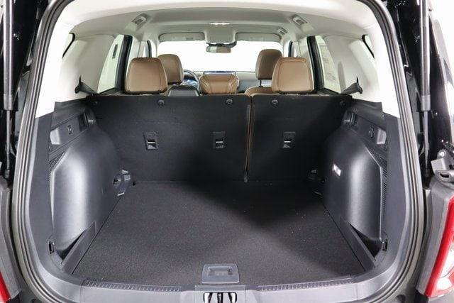 new 2025 Ford Bronco Sport car, priced at $39,015