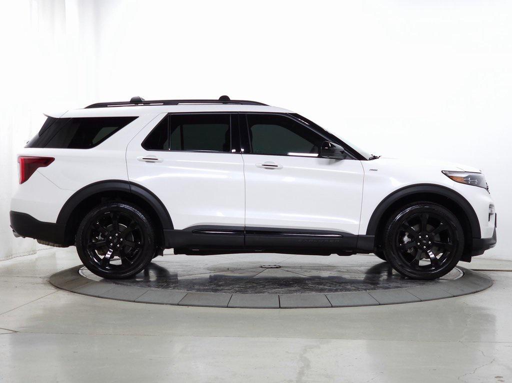 used 2023 Ford Explorer car, priced at $36,990