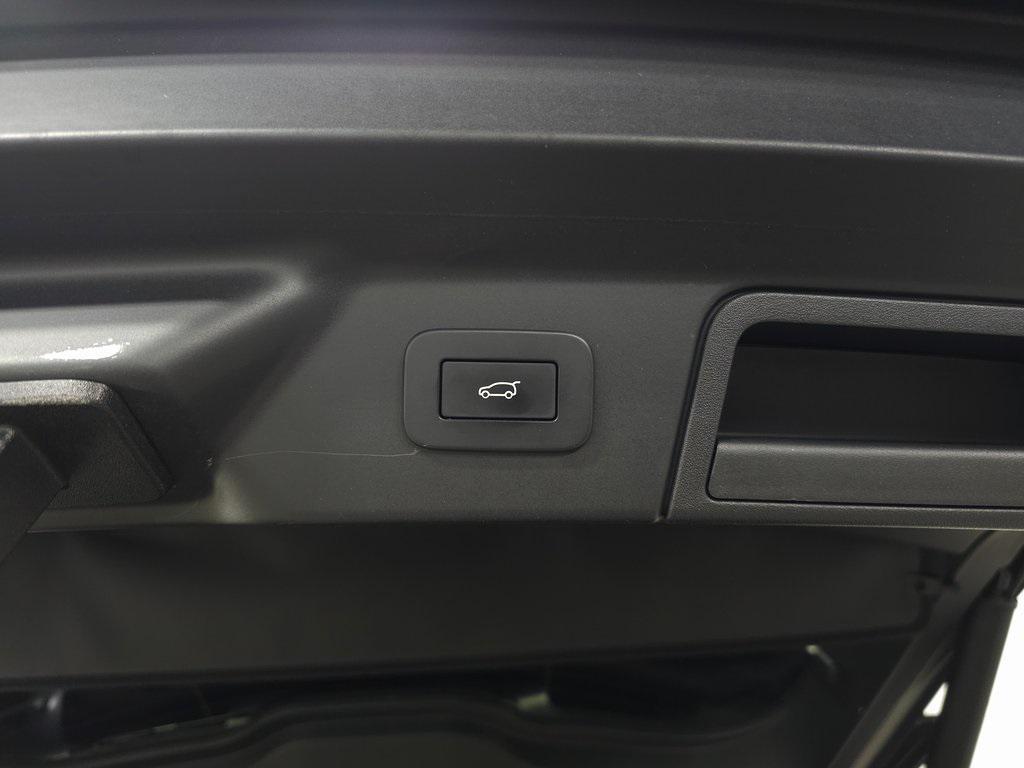 used 2023 Land Rover Range Rover Velar car, priced at $41,900