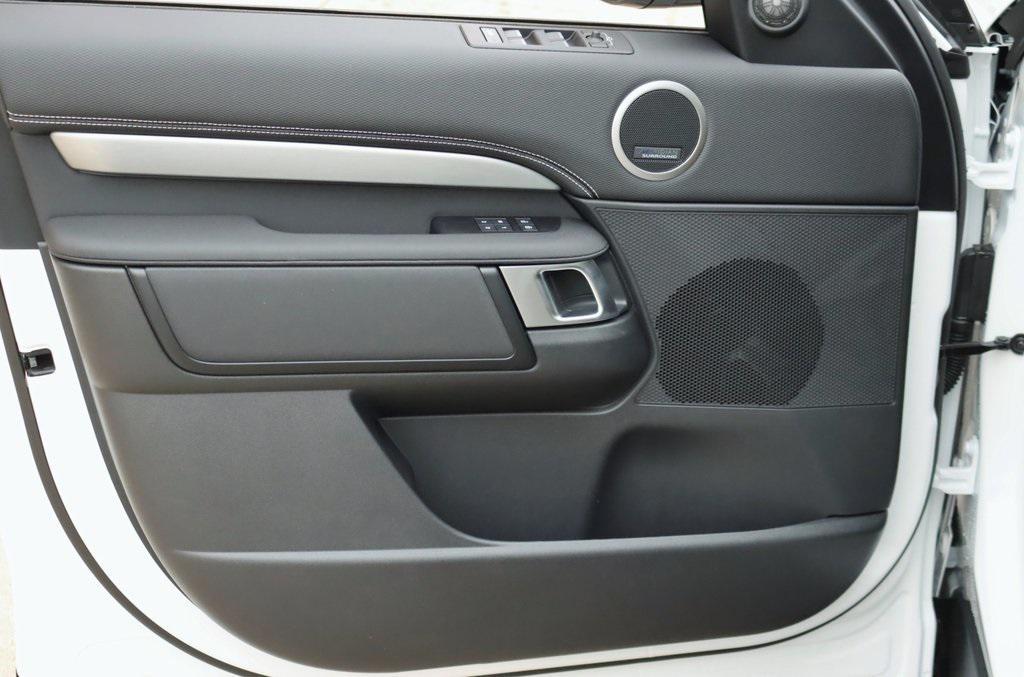 used 2025 Land Rover Discovery car, priced at $61,965