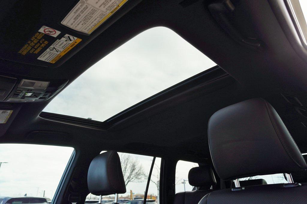 used 2022 Lexus GX 460 car, priced at $42,800