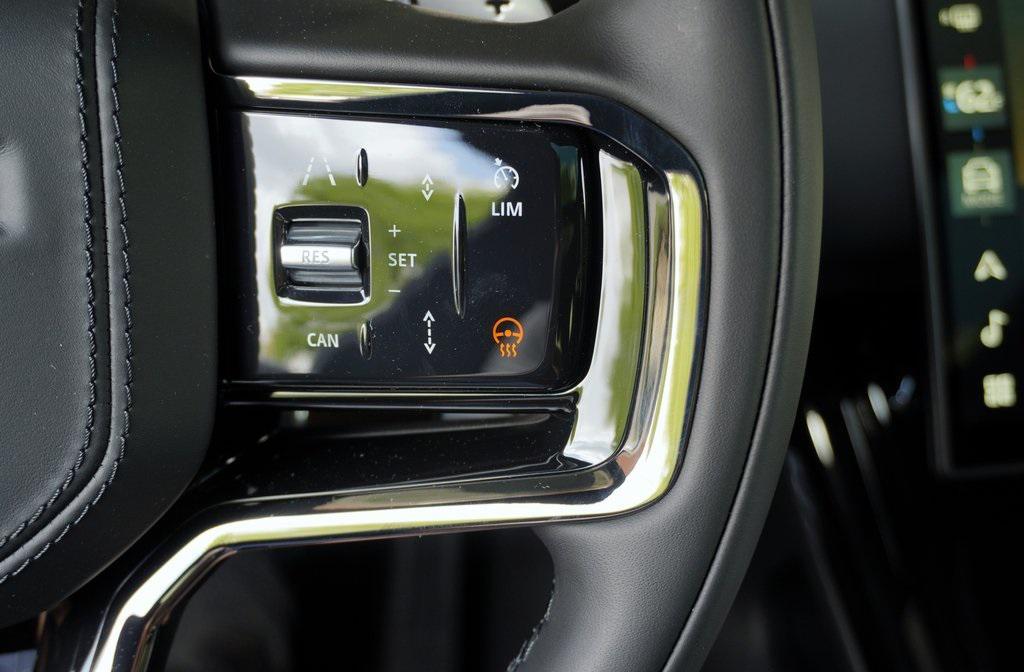 new 2025 Land Rover Range Rover Sport car, priced at $121,155