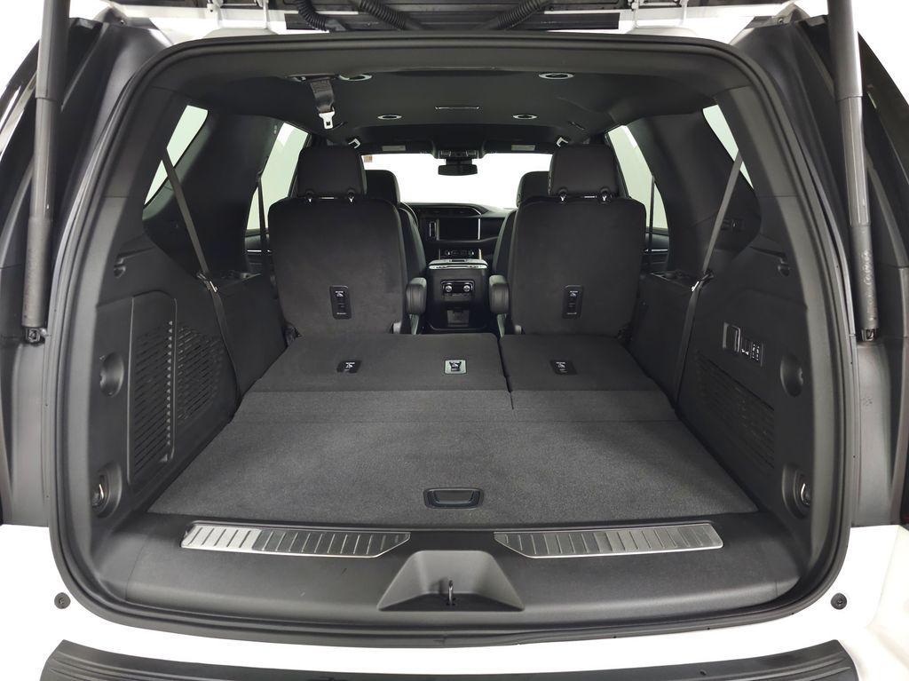 used 2024 GMC Yukon car, priced at $70,312