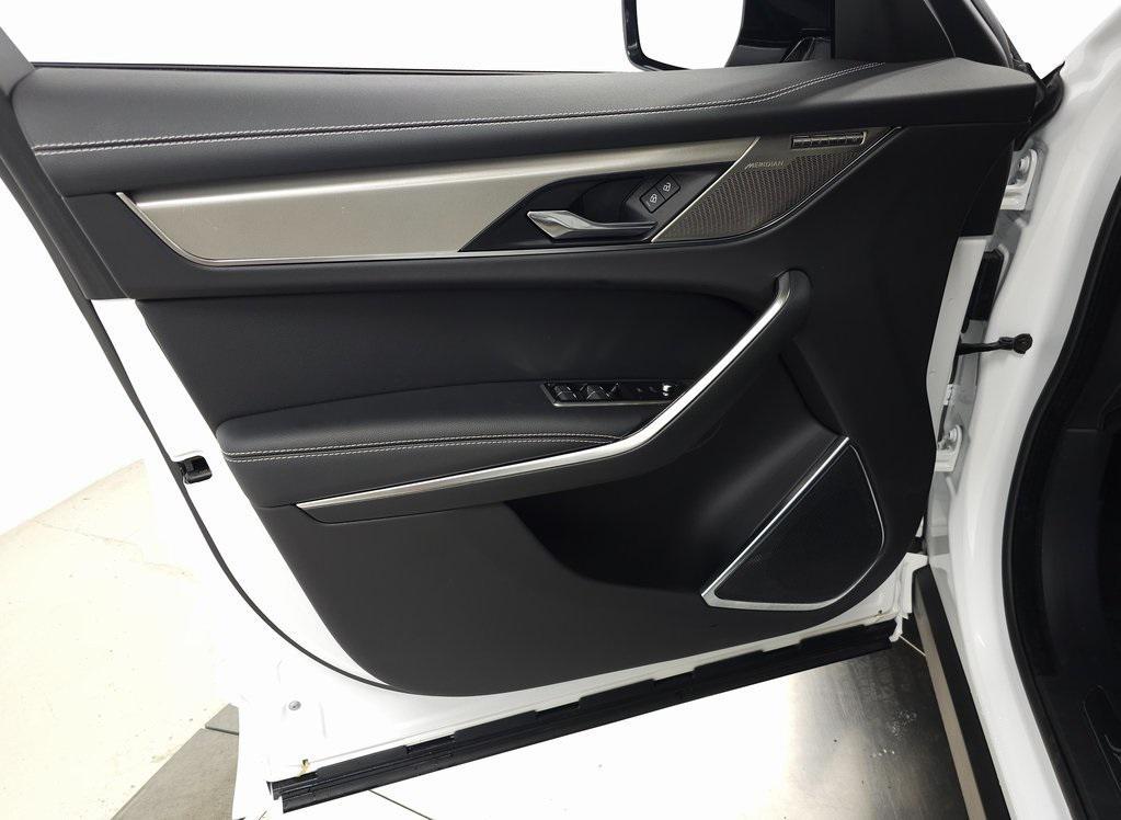 used 2025 Jaguar F-PACE car, priced at $47,378