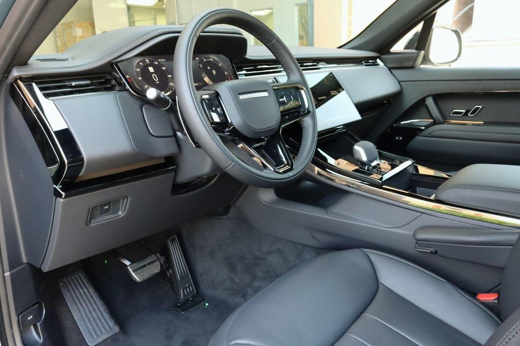 new 2025 Land Rover Range Rover Sport car, priced at $105,470