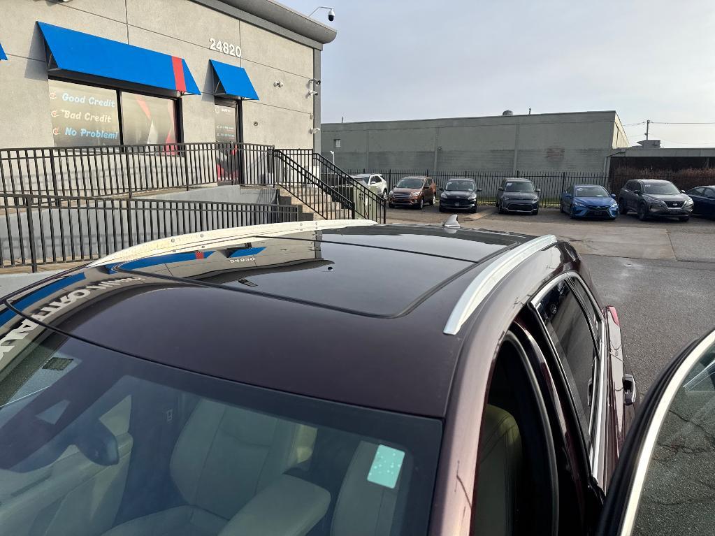 used 2018 Cadillac XT5 car, priced at $17,800