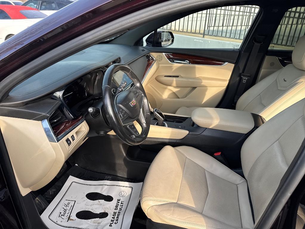 used 2018 Cadillac XT5 car, priced at $17,800