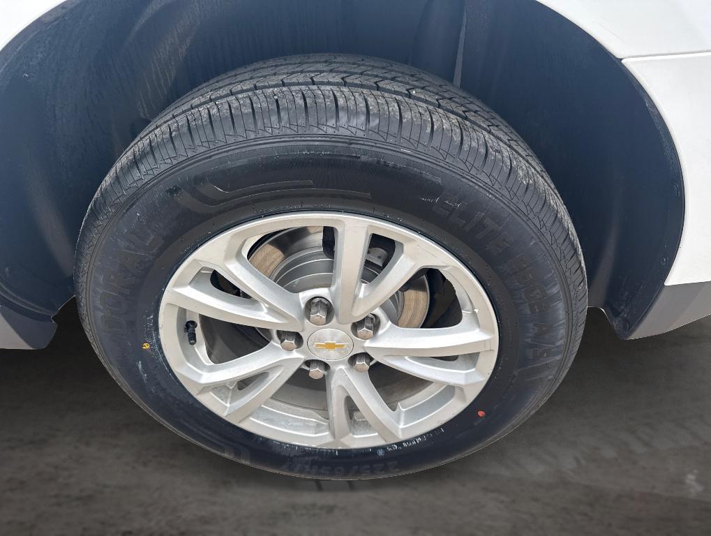 used 2017 Chevrolet Equinox car, priced at $9,800