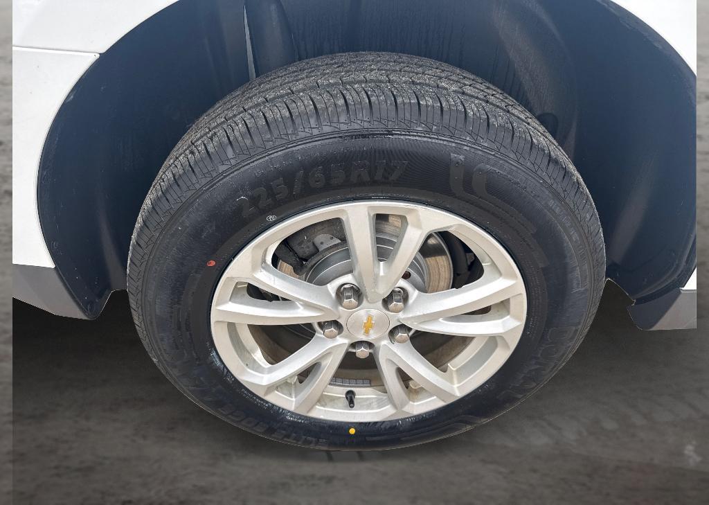 used 2017 Chevrolet Equinox car, priced at $9,800