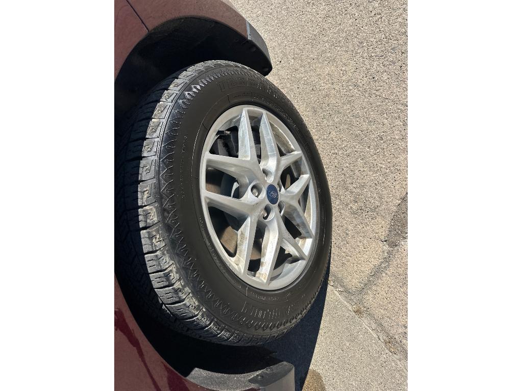 used 2022 Ford Edge car, priced at $17,700