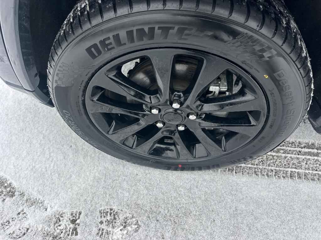 used 2017 Jeep Grand Cherokee car, priced at $17,750