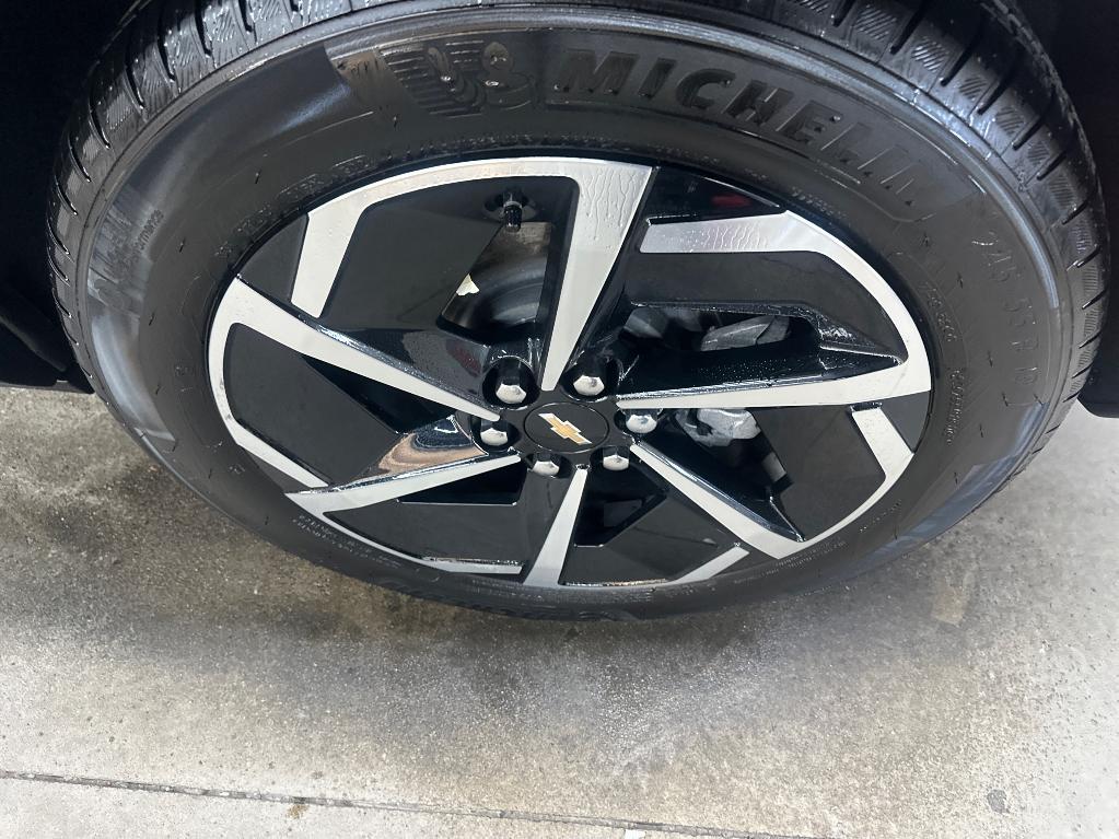 used 2025 Chevrolet Equinox EV car, priced at $24,750