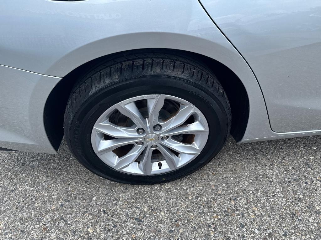 used 2020 Chevrolet Malibu car, priced at $10,700