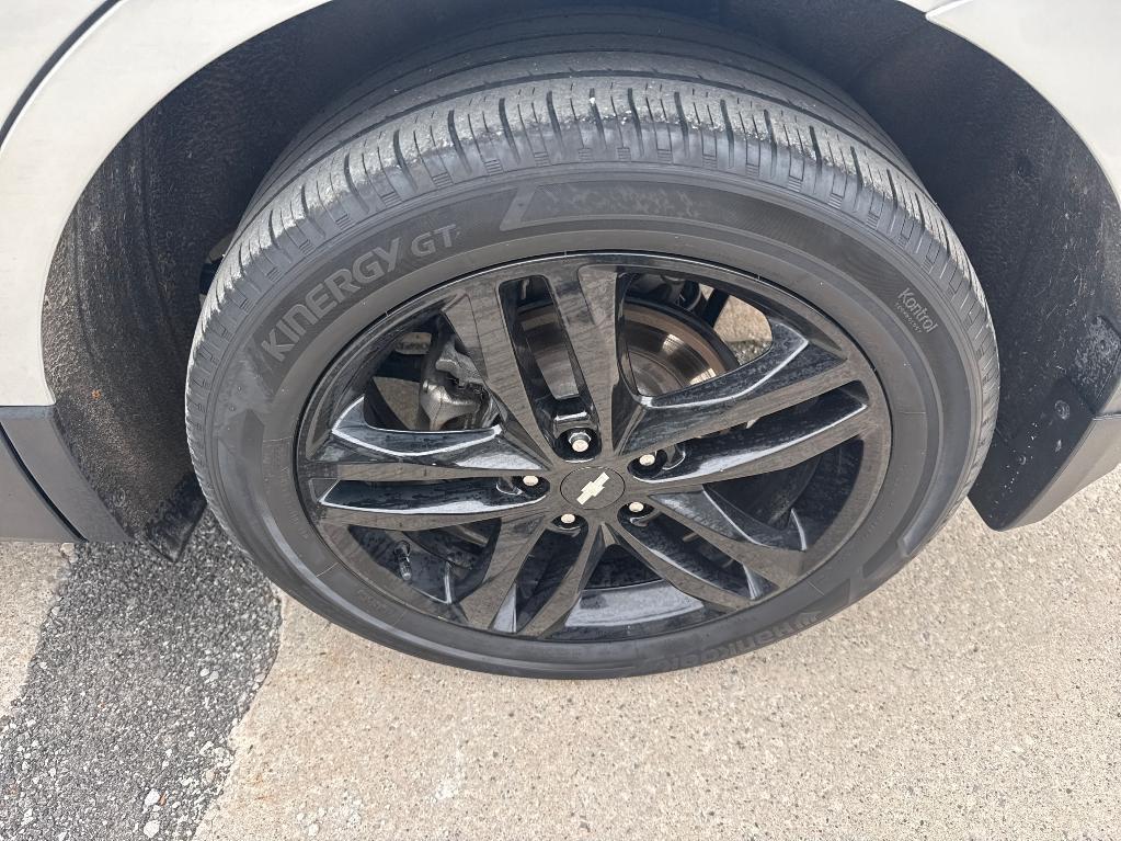 used 2021 Chevrolet Equinox car, priced at $14,500