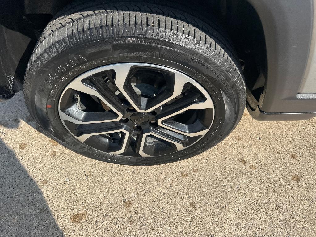 used 2022 Jeep Compass car, priced at $21,000