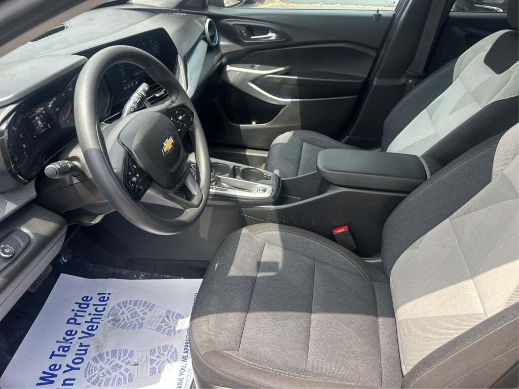 used 2024 Chevrolet Trax car, priced at $18,000