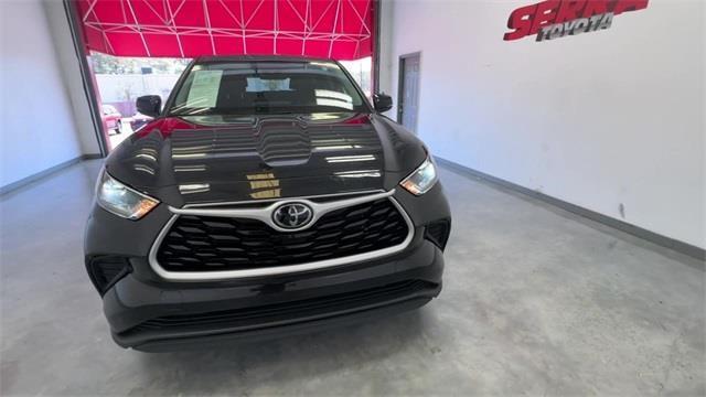 used 2021 Toyota Highlander car, priced at $16,777