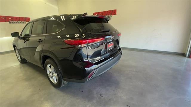 used 2021 Toyota Highlander car, priced at $16,777
