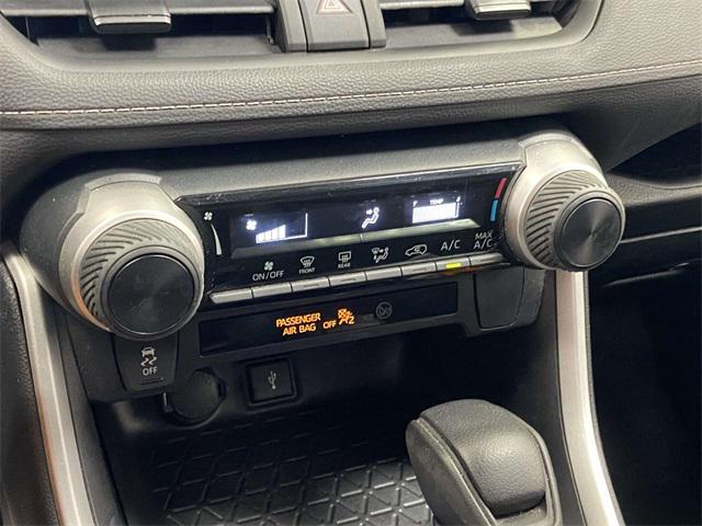 2022 Silver Sky Metallic Toyota RAV4