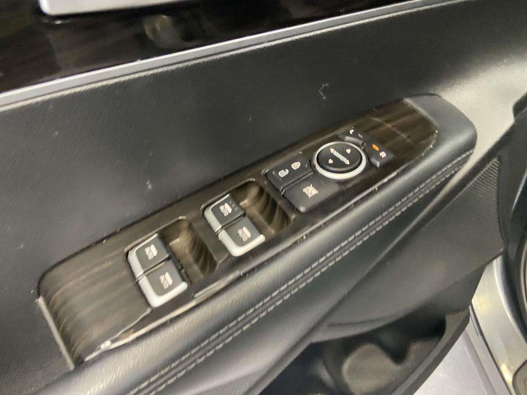 used 2020 Kia Sorento car, priced at $15,400