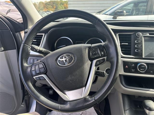 used 2017 Toyota Highlander car, priced at $12,777