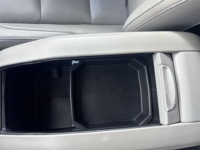 used 2017 Toyota Highlander car, priced at $12,777