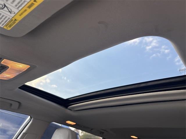 used 2017 Toyota Highlander car, priced at $12,777