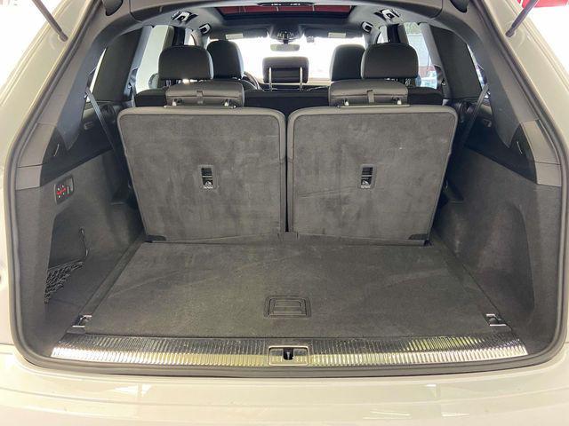 used 2025 Audi Q7 car, priced at $46,822