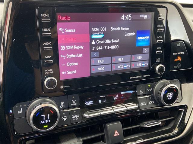 used 2022 Toyota Highlander car, priced at $32,426