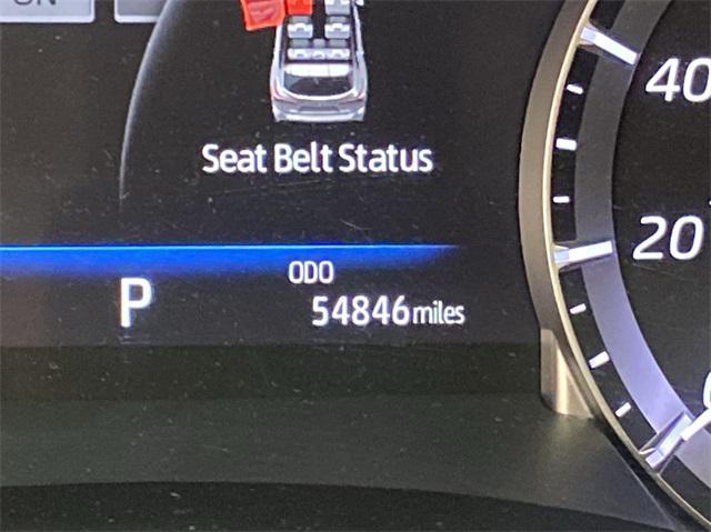 used 2022 Toyota Highlander car, priced at $32,426