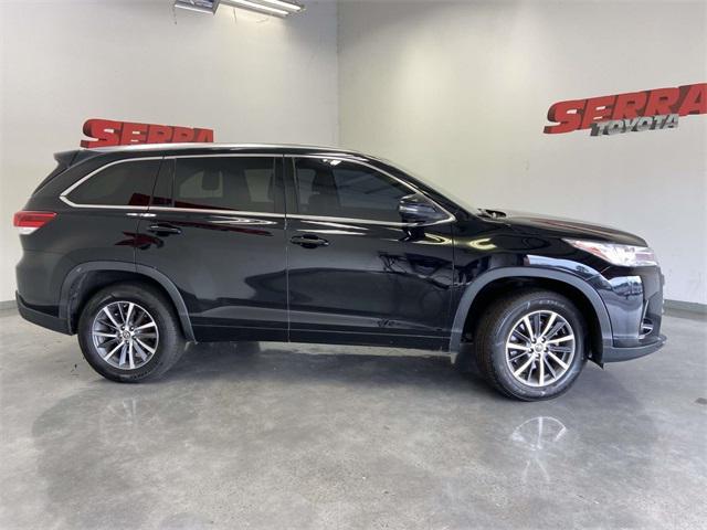 used 2017 Toyota Highlander car, priced at $16,947