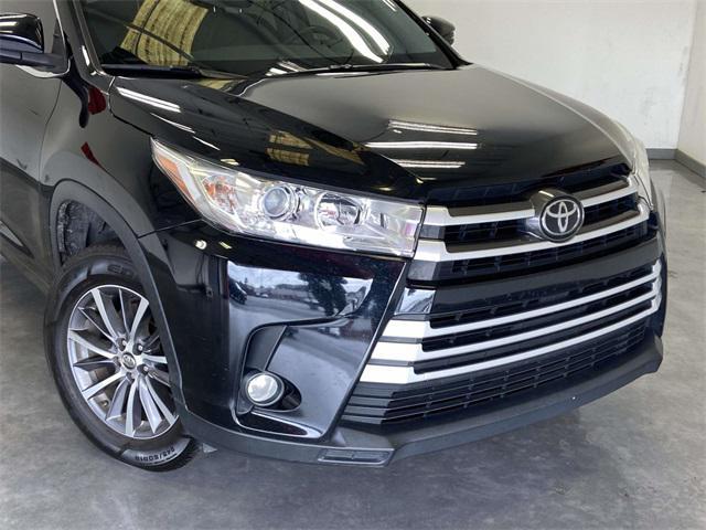 used 2017 Toyota Highlander car, priced at $16,947