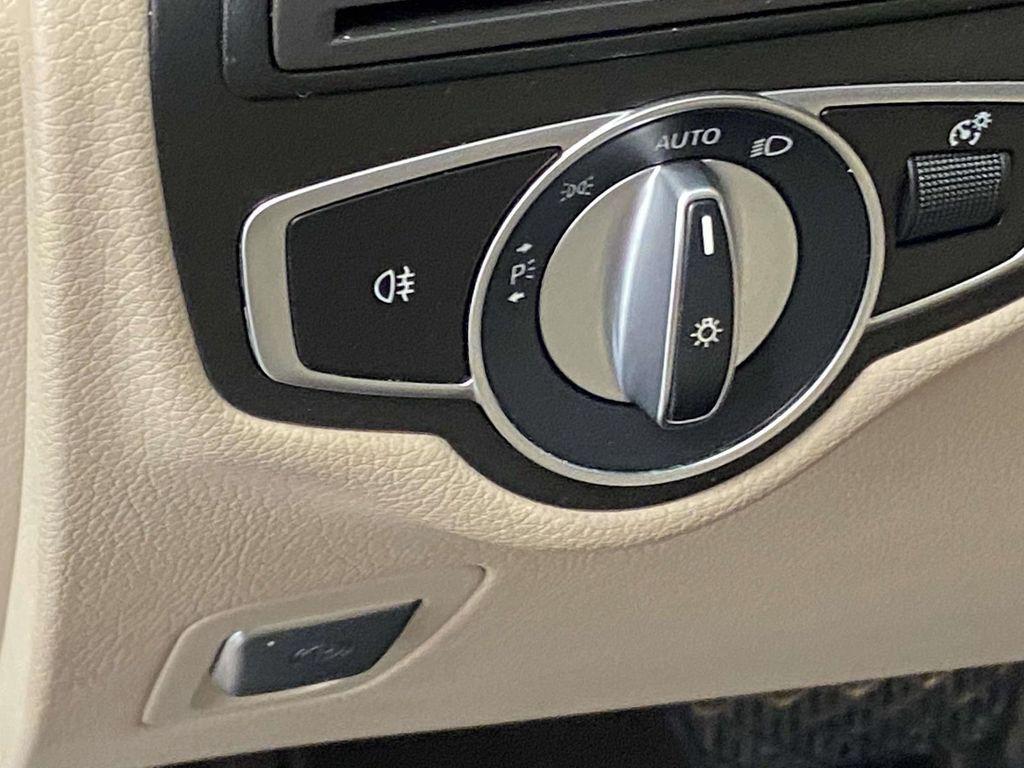 used 2020 Mercedes-Benz GLC 300 car, priced at $23,780