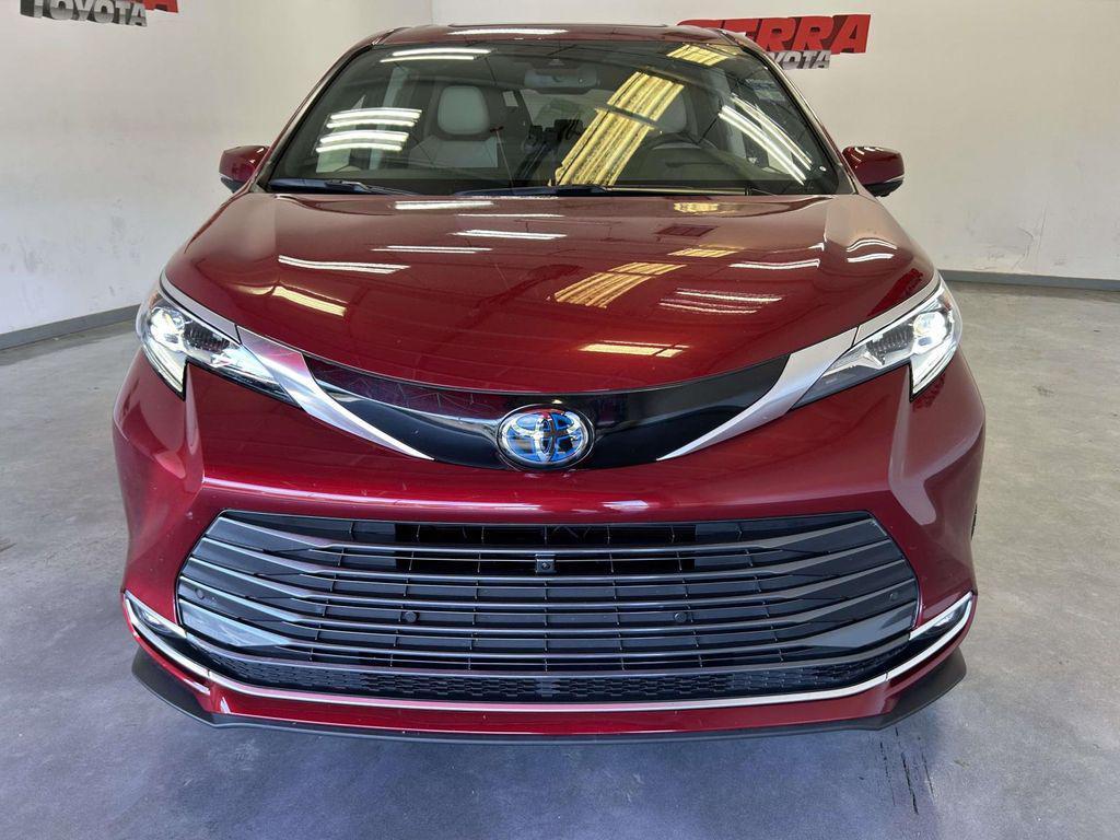 used 2025 Toyota Sienna car, priced at $54,823