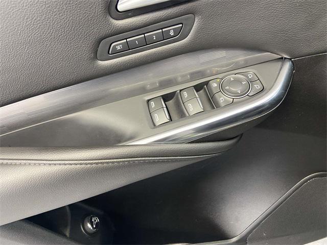 used 2025 Cadillac XT4 car, priced at $32,900