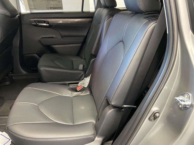 used 2026 Toyota Highlander car, priced at $49,900